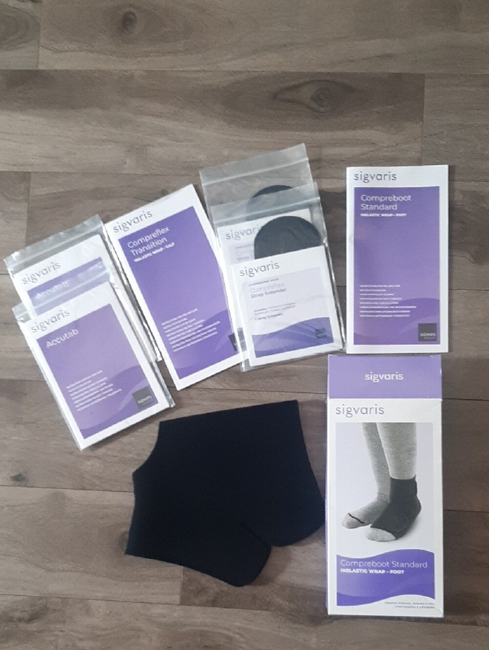 Sigvaris Compreboot Standard Inelastic Foot Wrap Size Small Regular Black